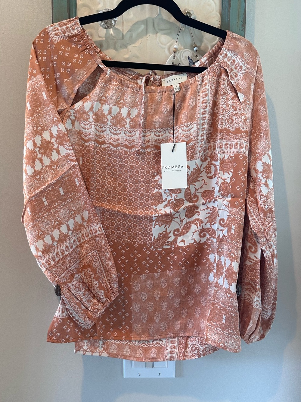 Promesa Rust & White Patchwork Tie-Neck Peasant Blouse Fall